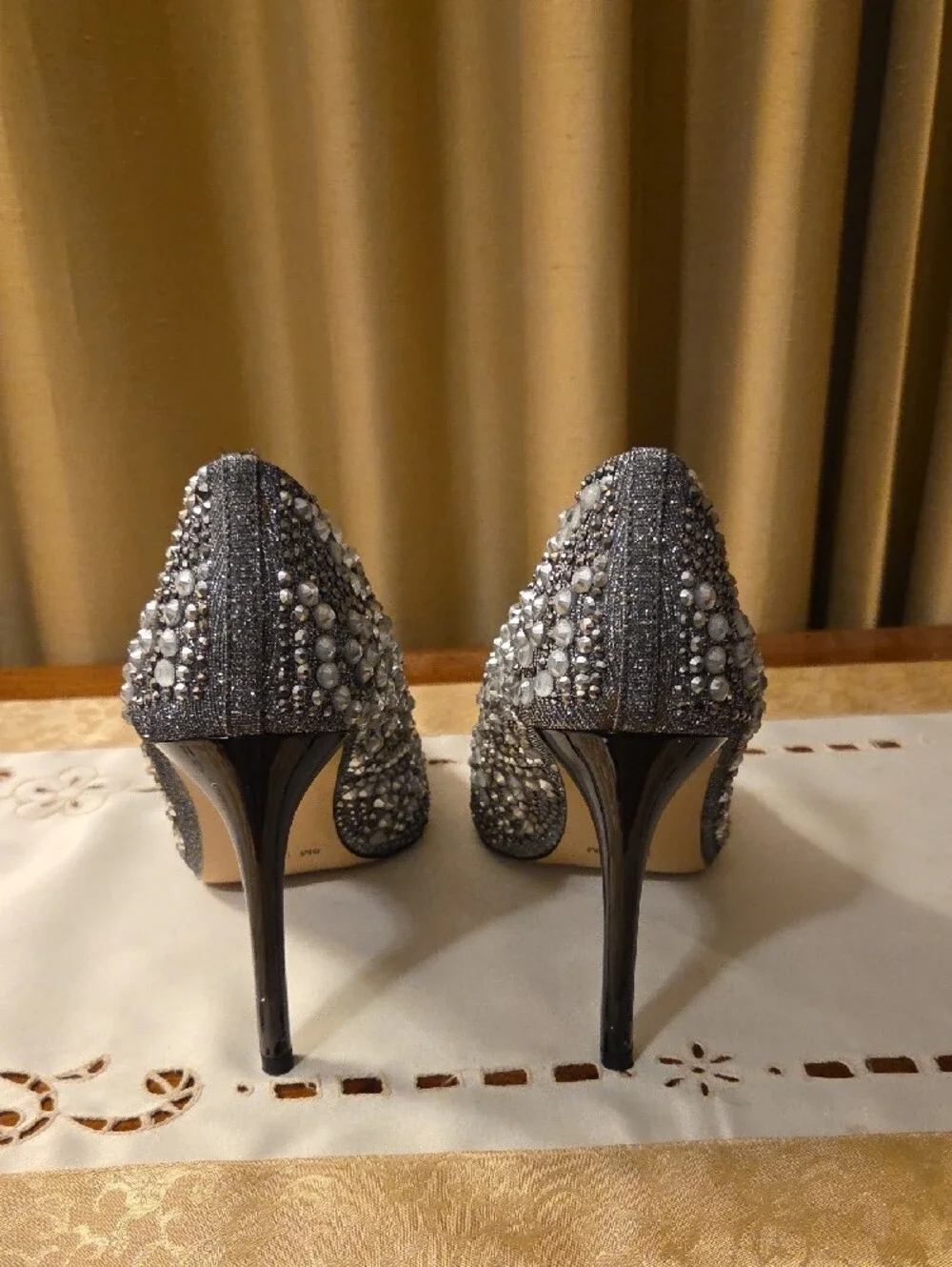 GIANNI BINI- Embellished Silver Crystal Pointed-Toe Pumps W/ Black Heel